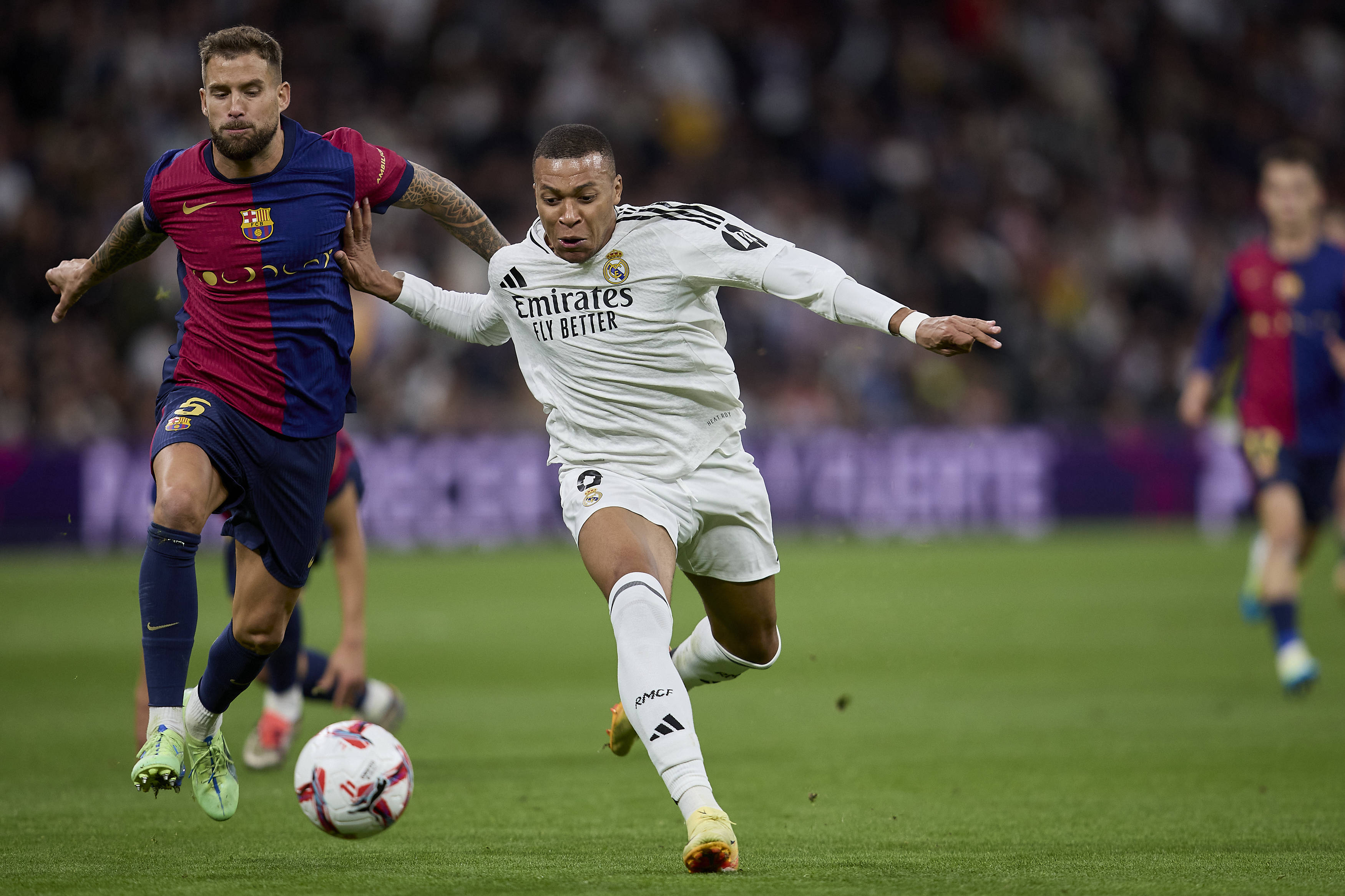 九游游戏大全姆巴佩新星最后时刻胜出表现突出，皇家马德里前途光明！