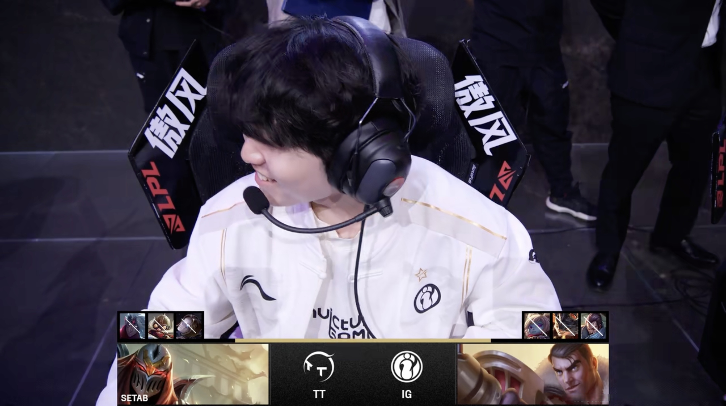 九游娱乐 Karsa意外战胜DWG，出色发挥引爆全场！全场沸腾不已