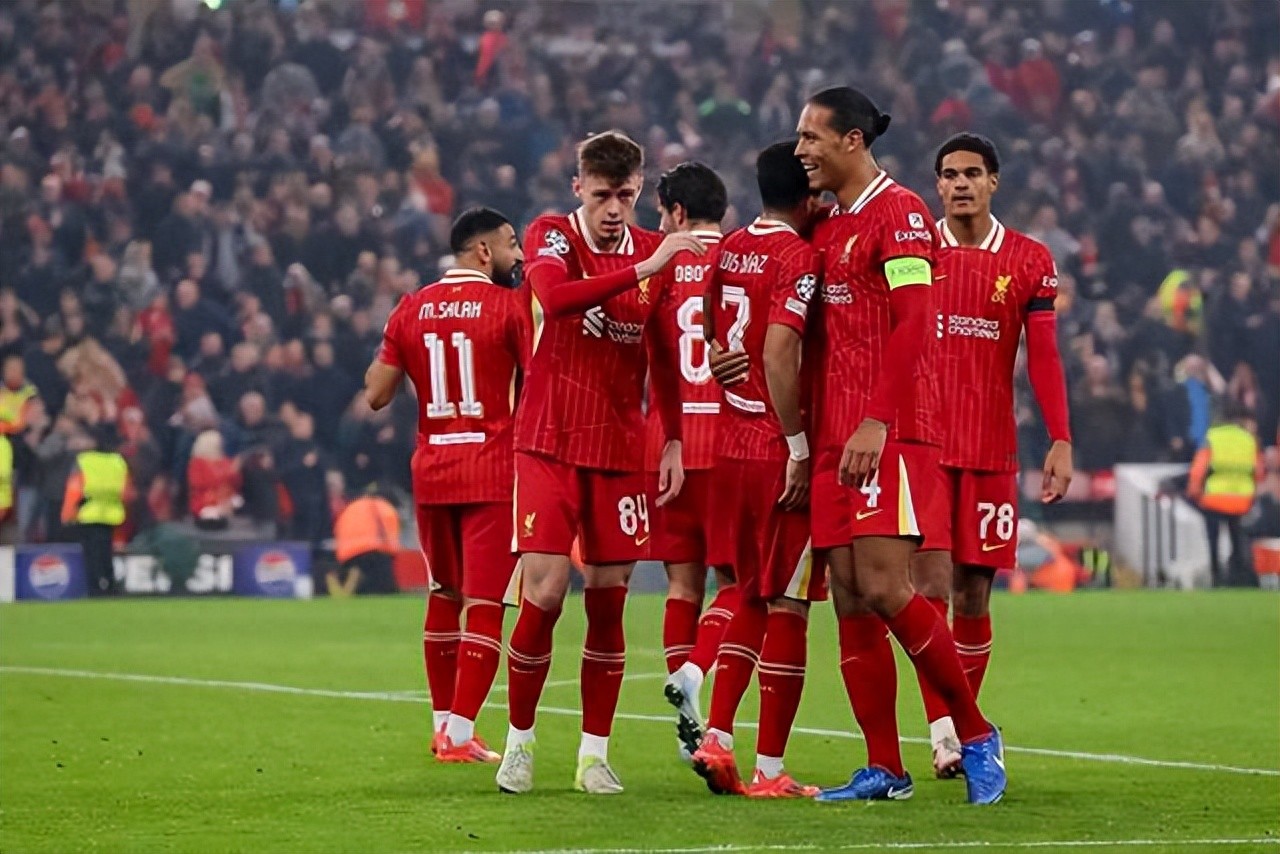 九游体育欧超杯集结日走向成谜；利物浦队长鼓劲；赛场秩序良好；身体对抗强度拉满的简单介绍